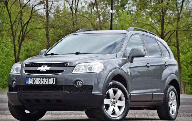 Chevrolet Captiva cena 27900 przebieg: 207000, rok produkcji 2010 z Pasym małe 704